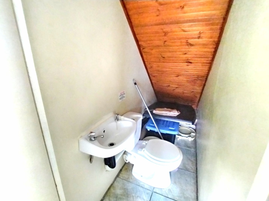 2 Bedroom Property for Sale in Mtwalume KwaZulu-Natal