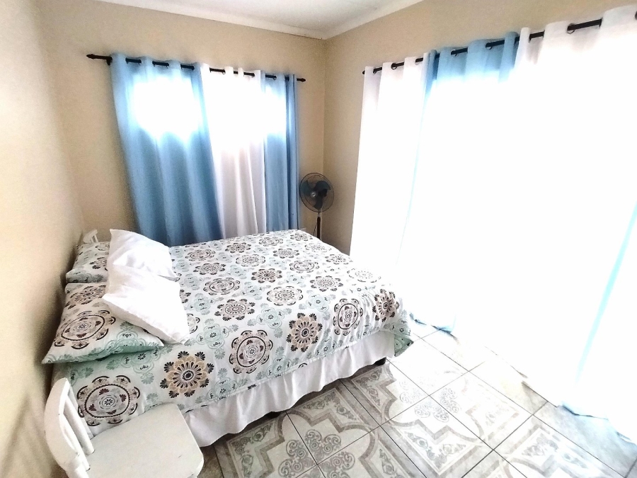 2 Bedroom Property for Sale in Mtwalume KwaZulu-Natal