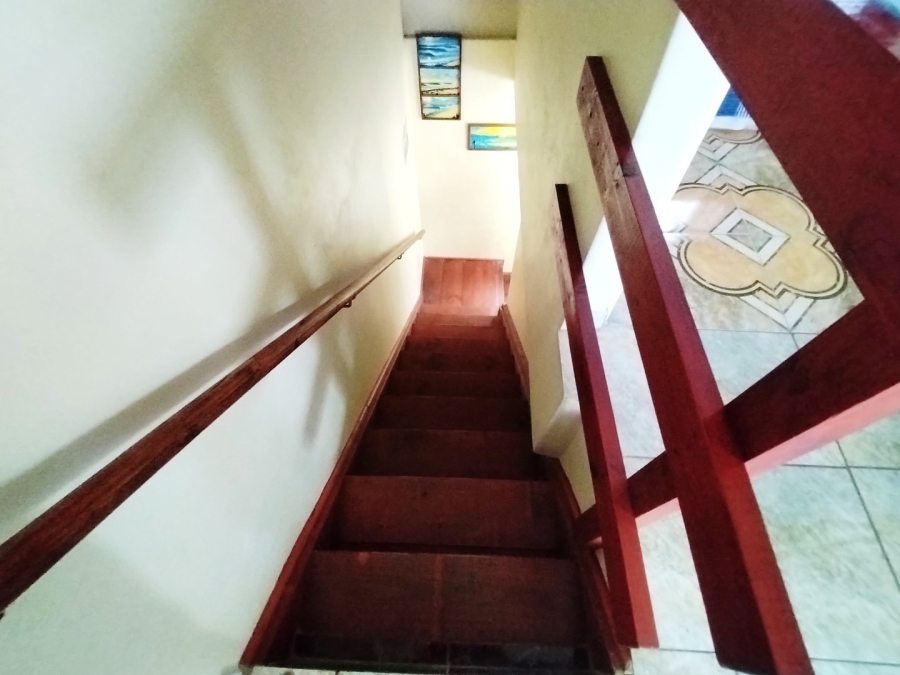 2 Bedroom Property for Sale in Mtwalume KwaZulu-Natal