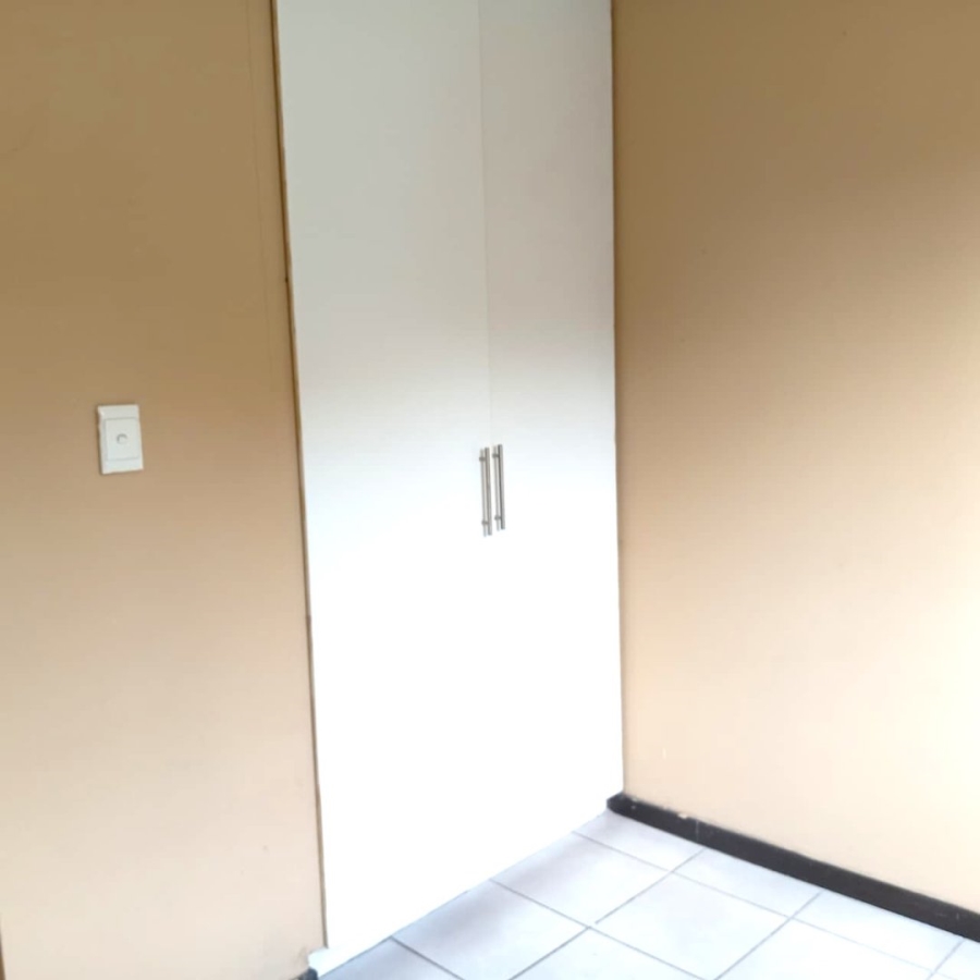 To Let 2 Bedroom Property for Rent in Westville KwaZulu-Natal
