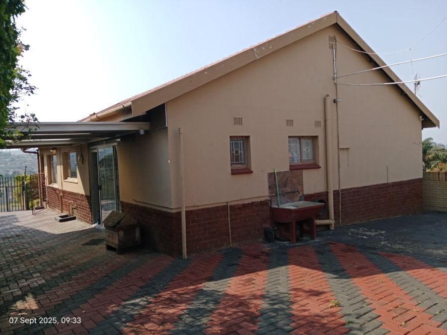 3 Bedroom Property for Sale in Newholme KwaZulu-Natal