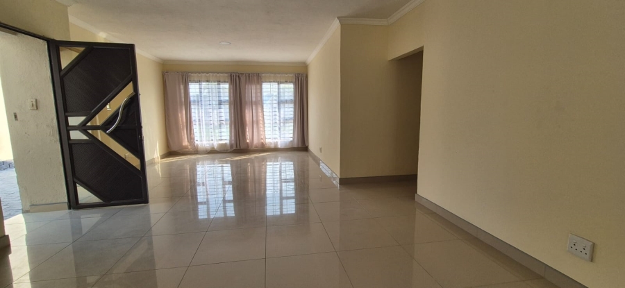 3 Bedroom Property for Sale in Pioneer Park KwaZulu-Natal