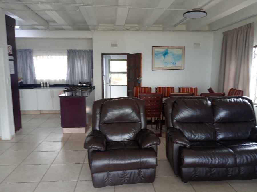 6 Bedroom Property for Sale in Uvongo Beach KwaZulu-Natal