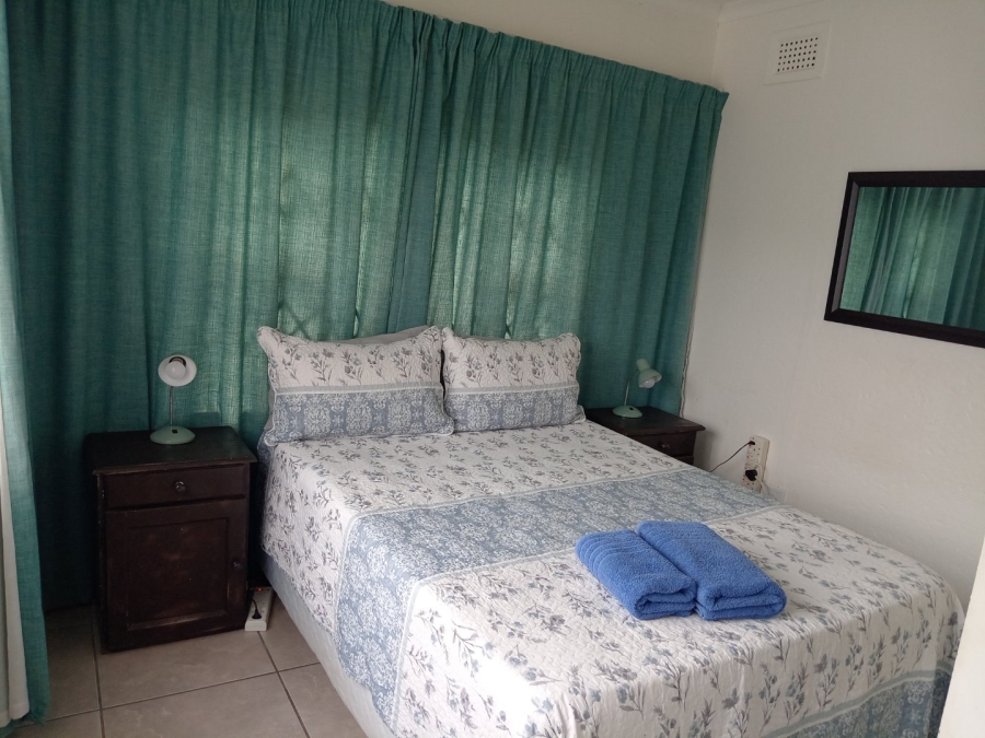 6 Bedroom Property for Sale in Uvongo Beach KwaZulu-Natal