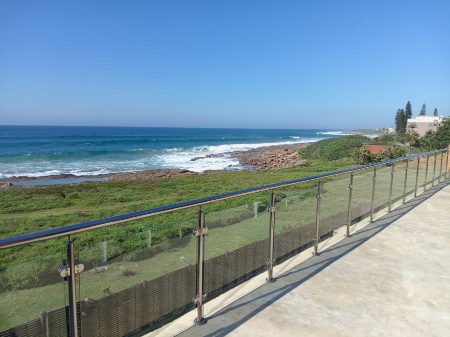 6 Bedroom Property for Sale in Uvongo Beach KwaZulu-Natal