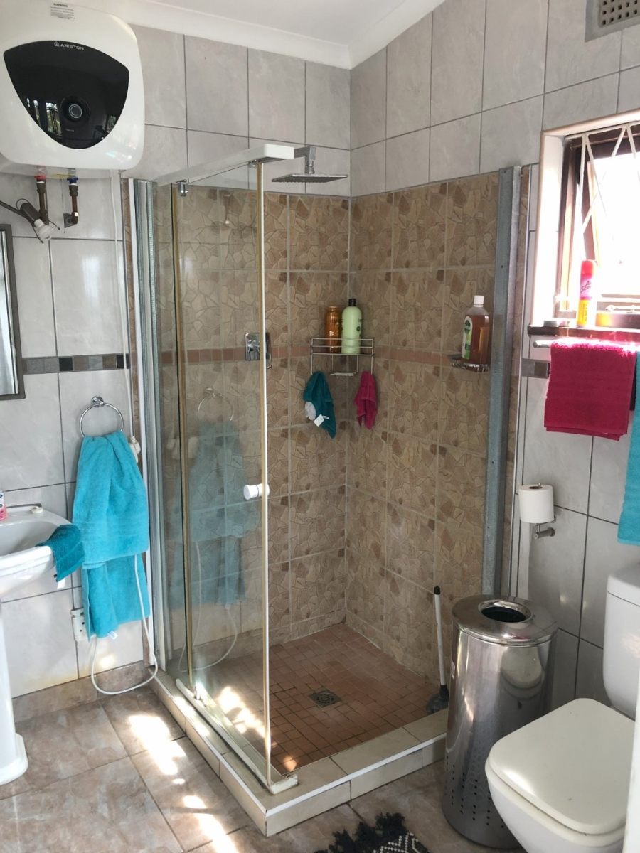 3 Bedroom Property for Sale in Sea Park KwaZulu-Natal