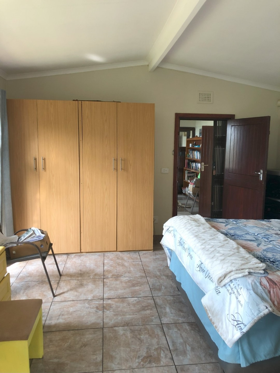 3 Bedroom Property for Sale in Sea Park KwaZulu-Natal