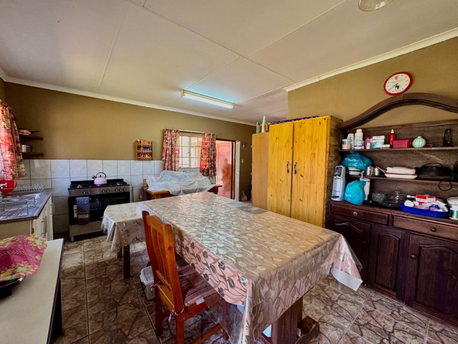 4 Bedroom Property for Sale in Schuinshoogte KwaZulu-Natal