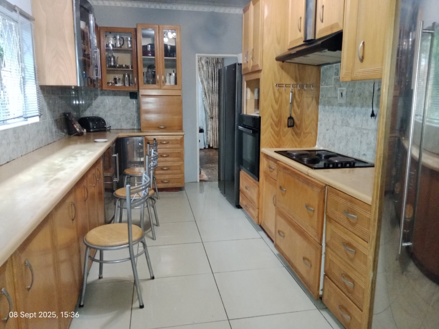5 Bedroom Property for Sale in Blackridge KwaZulu-Natal