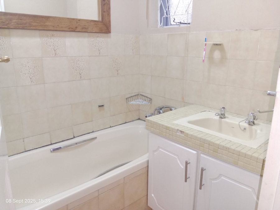 5 Bedroom Property for Sale in Blackridge KwaZulu-Natal