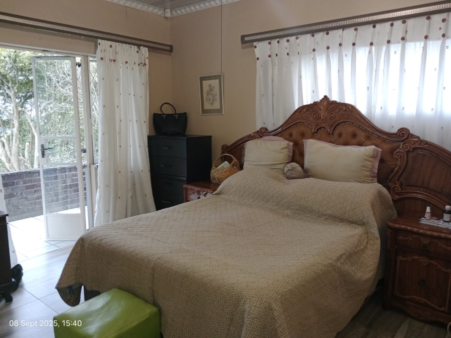 5 Bedroom Property for Sale in Blackridge KwaZulu-Natal