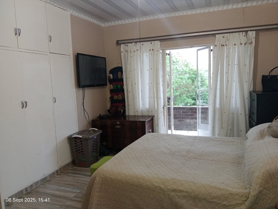 5 Bedroom Property for Sale in Blackridge KwaZulu-Natal