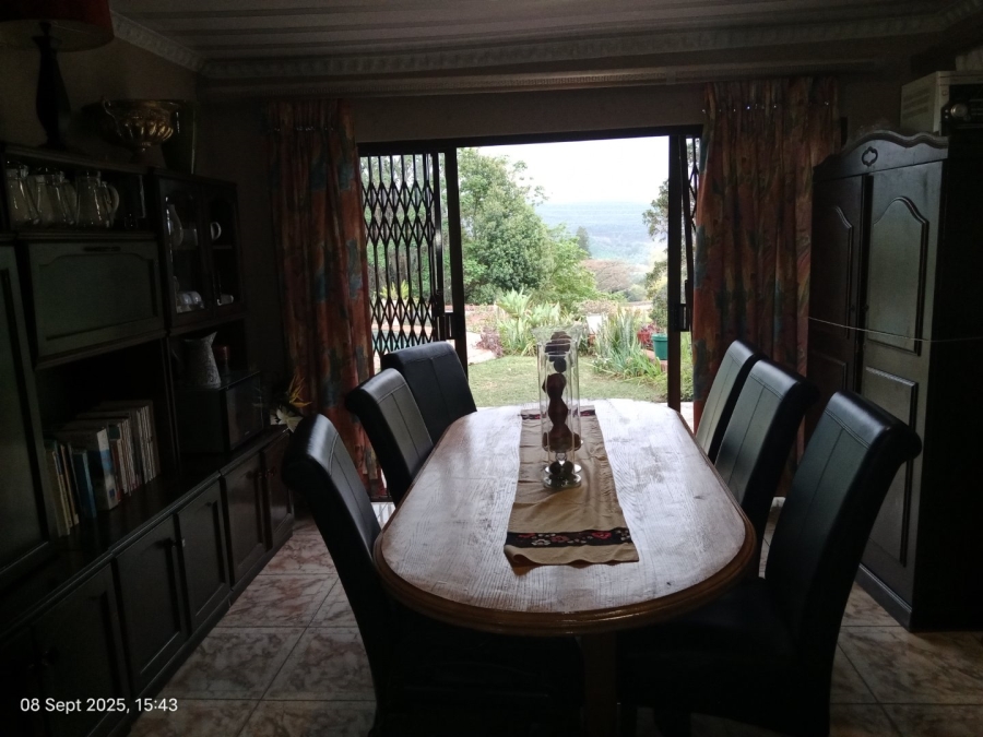 5 Bedroom Property for Sale in Blackridge KwaZulu-Natal