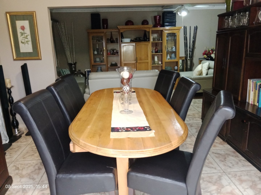 5 Bedroom Property for Sale in Blackridge KwaZulu-Natal