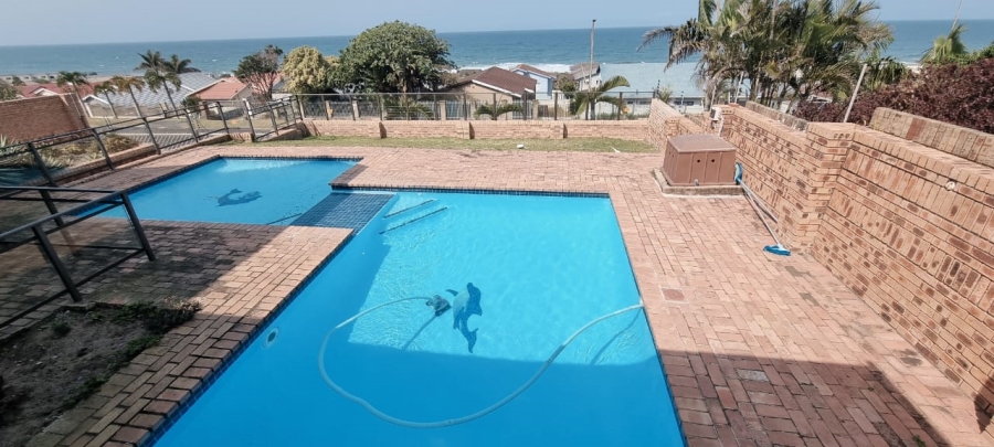 5 Bedroom Property for Sale in Beacon Rocks KwaZulu-Natal