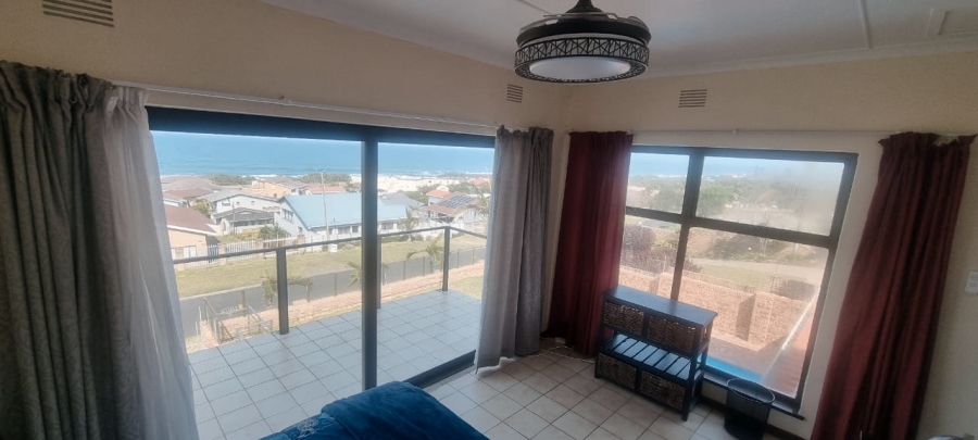 5 Bedroom Property for Sale in Beacon Rocks KwaZulu-Natal