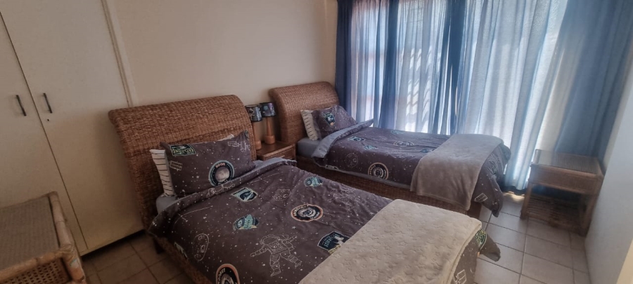 5 Bedroom Property for Sale in Beacon Rocks KwaZulu-Natal