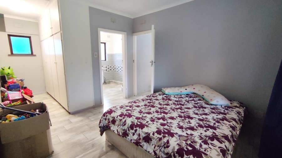 3 Bedroom Property for Sale in Oslo Beach KwaZulu-Natal