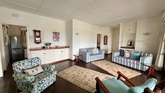 3 Bedroom Property for Sale in St Michaels On Sea KwaZulu-Natal