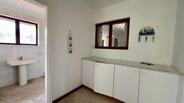 3 Bedroom Property for Sale in St Michaels On Sea KwaZulu-Natal