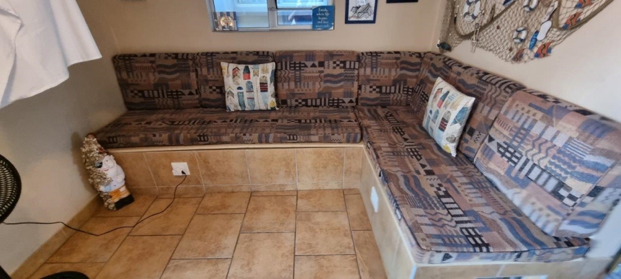 2 Bedroom Property for Sale in Hibberdene KwaZulu-Natal