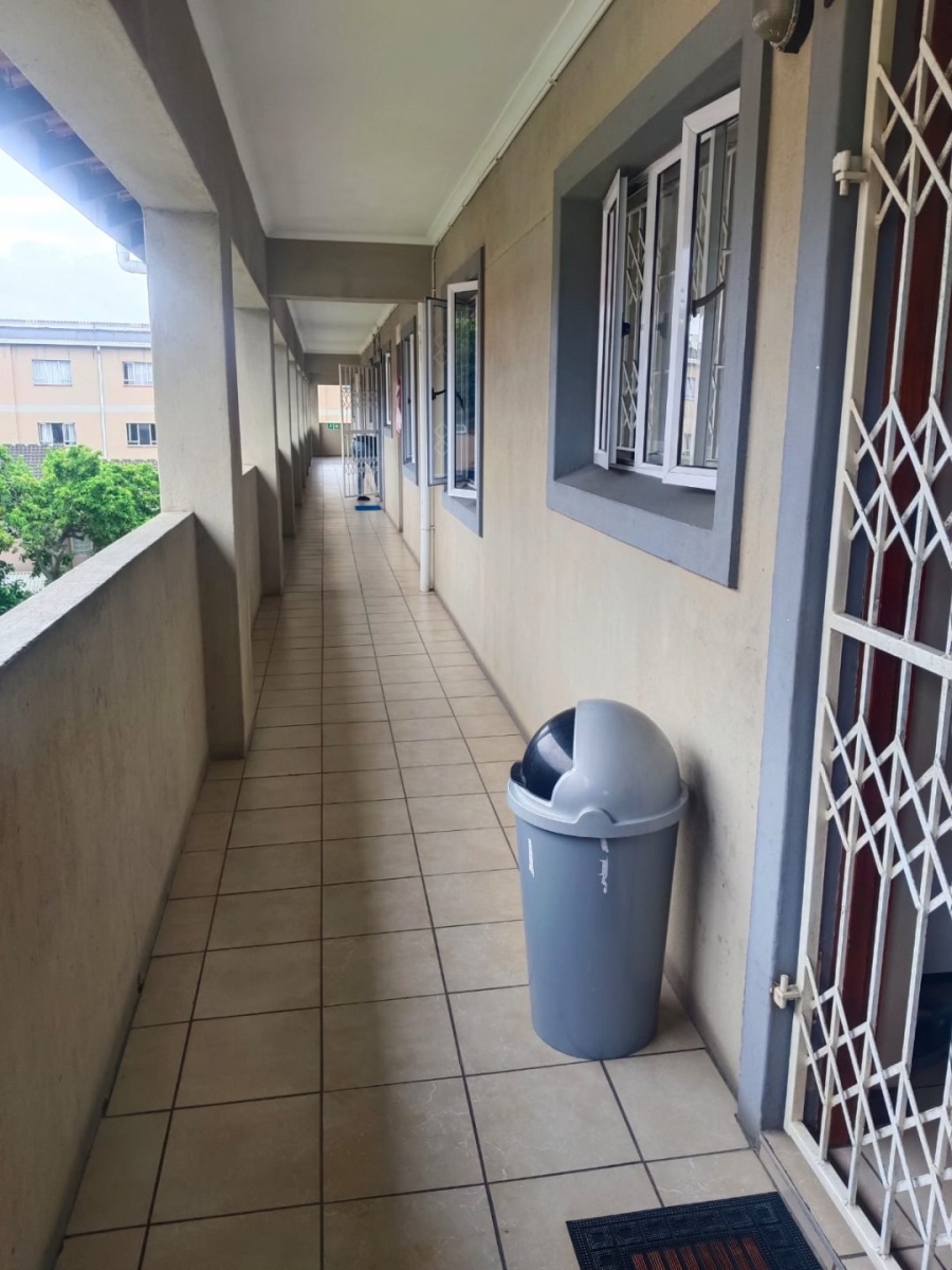 To Let 2 Bedroom Property for Rent in Bluff KwaZulu-Natal