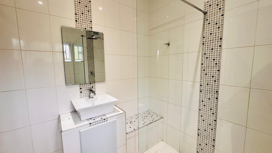 3 Bedroom Property for Sale in Prestbury KwaZulu-Natal