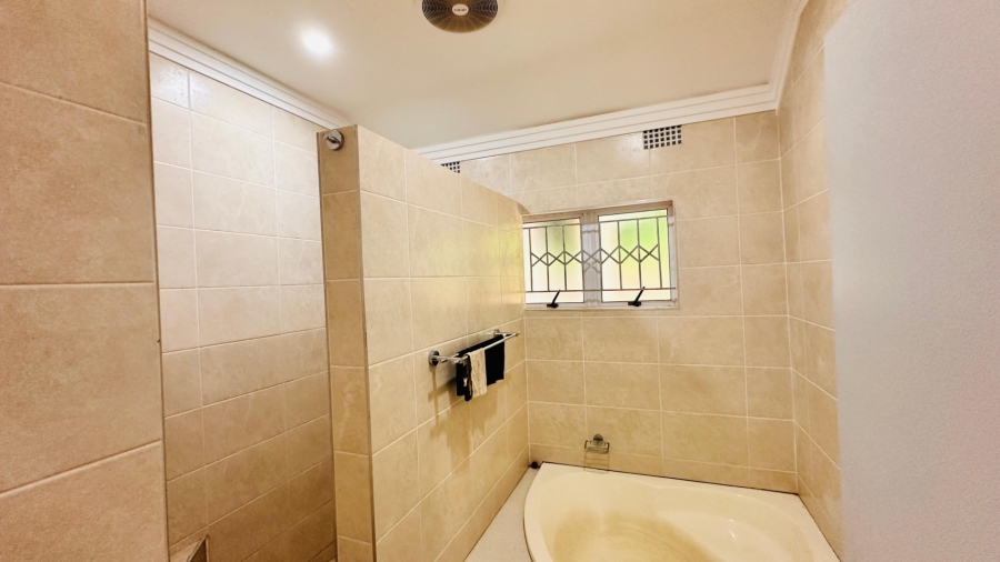 3 Bedroom Property for Sale in Prestbury KwaZulu-Natal