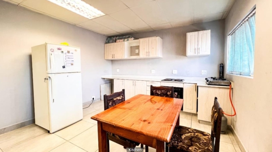 2 Bedroom Property for Sale in Chase Valley KwaZulu-Natal