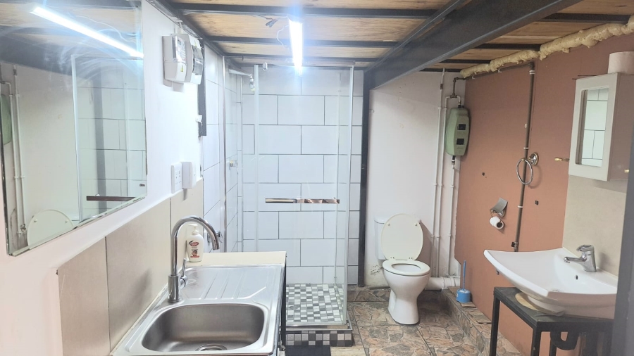 To Let commercial Property for Rent in Woodview KwaZulu-Natal