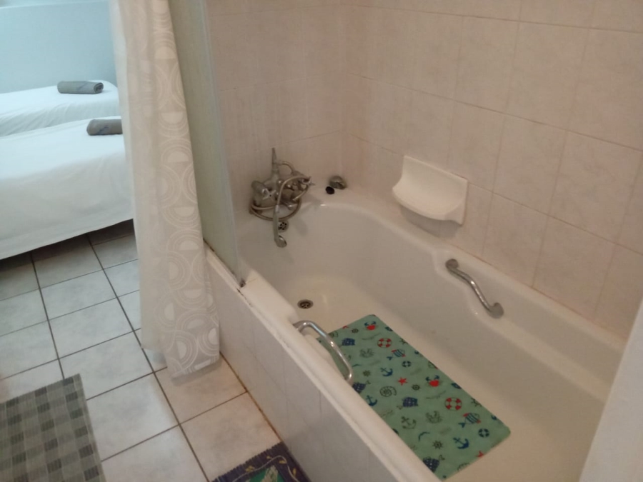 2 Bedroom Property for Sale in Margate KwaZulu-Natal