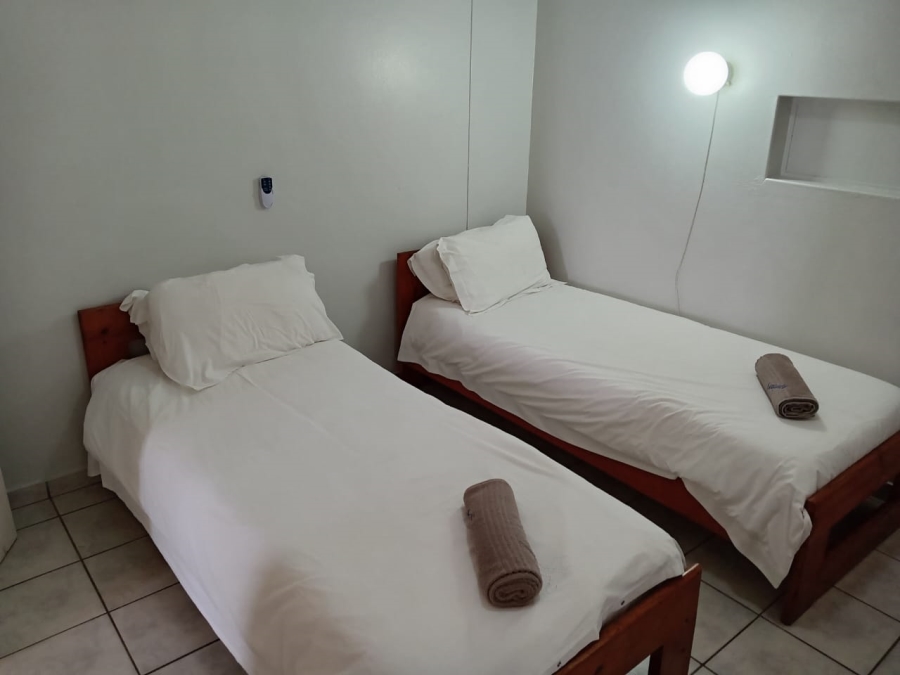 2 Bedroom Property for Sale in Margate KwaZulu-Natal