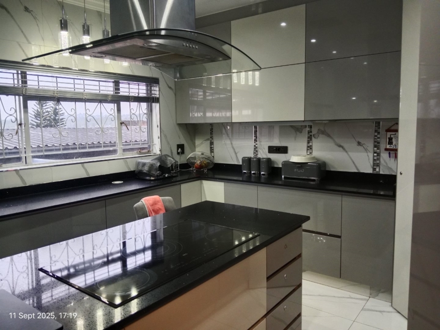4 Bedroom Property for Sale in Allandale KwaZulu-Natal