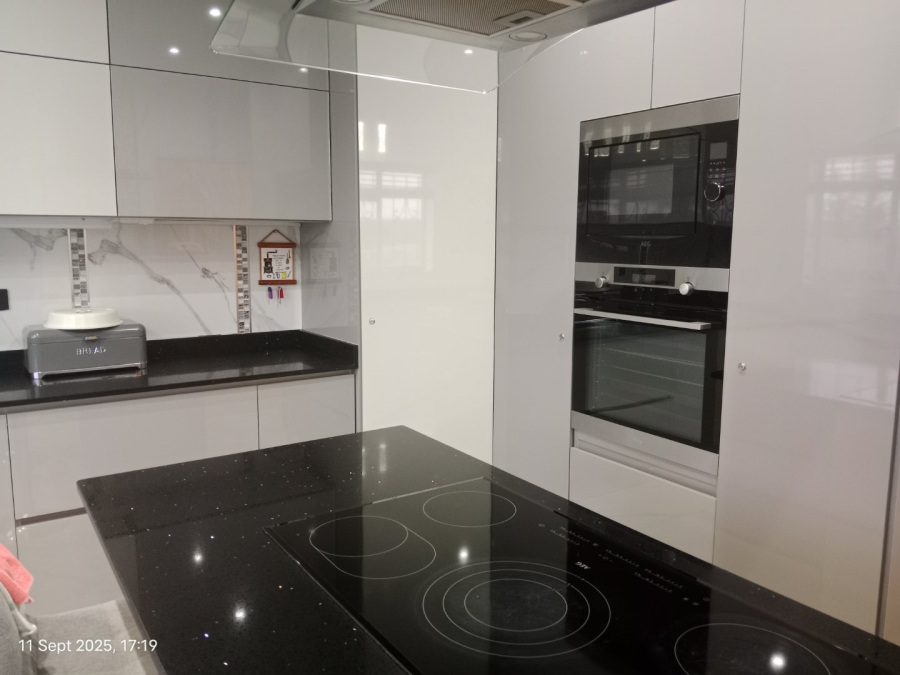 4 Bedroom Property for Sale in Allandale KwaZulu-Natal