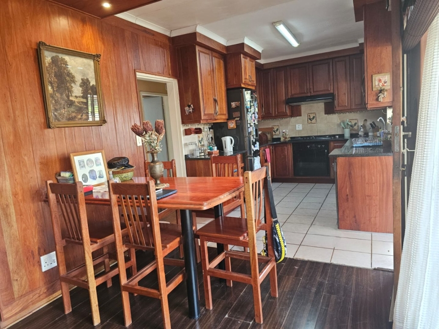 4 Bedroom Property for Sale in Pioneer Park KwaZulu-Natal