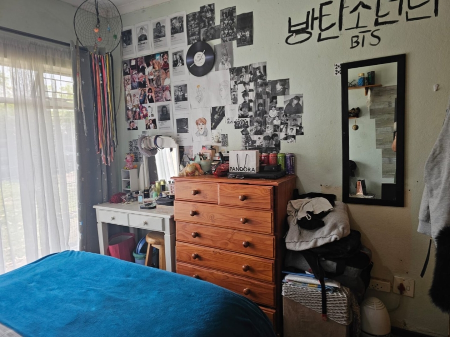 4 Bedroom Property for Sale in Pioneer Park KwaZulu-Natal