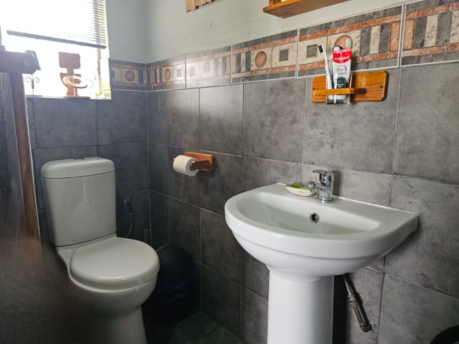 4 Bedroom Property for Sale in Pioneer Park KwaZulu-Natal