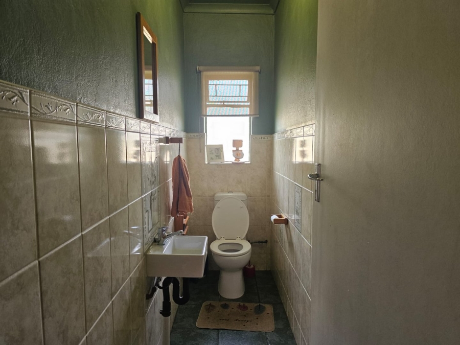 4 Bedroom Property for Sale in Pioneer Park KwaZulu-Natal