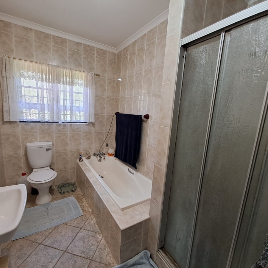 3 Bedroom Property for Sale in Scottburgh Central KwaZulu-Natal