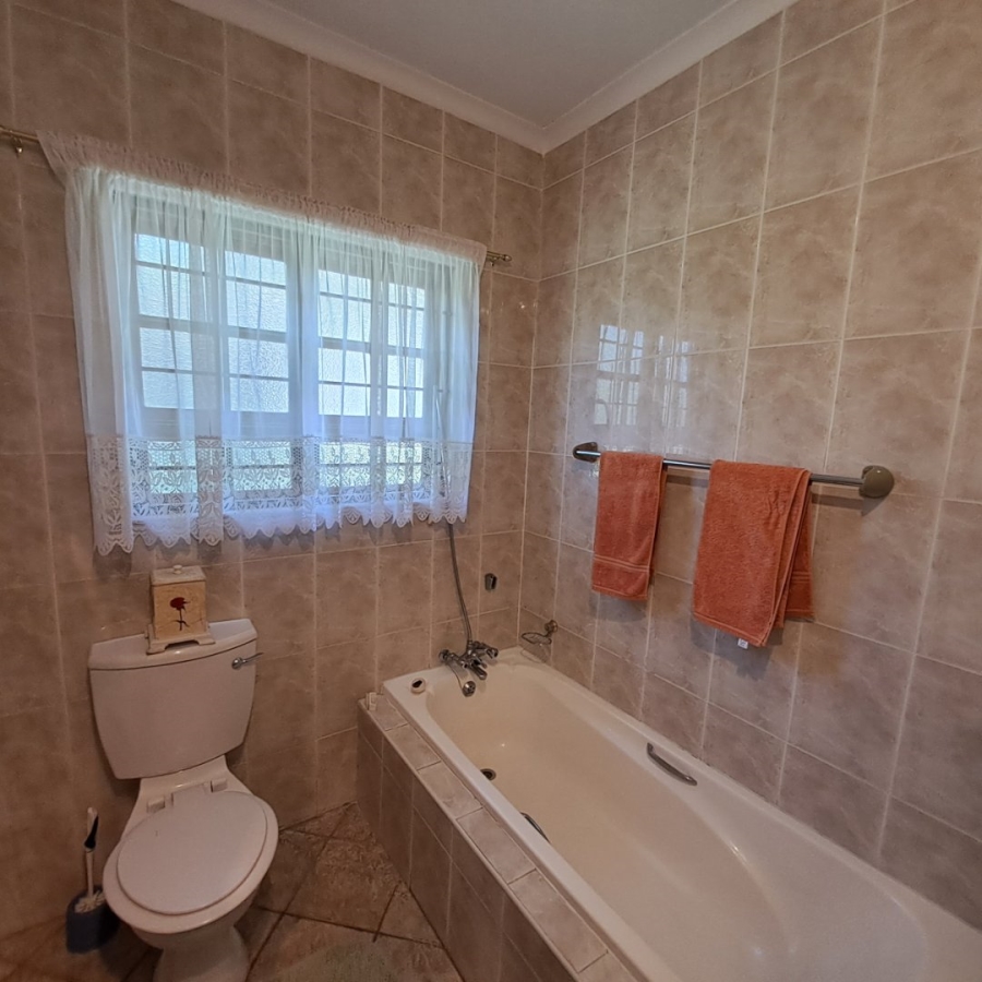3 Bedroom Property for Sale in Scottburgh Central KwaZulu-Natal
