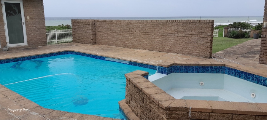4 Bedroom Property for Sale in Oslo Beach KwaZulu-Natal