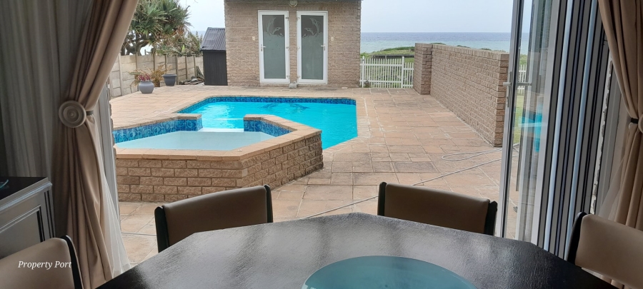 4 Bedroom Property for Sale in Oslo Beach KwaZulu-Natal