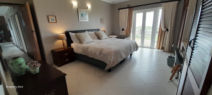 4 Bedroom Property for Sale in Oslo Beach KwaZulu-Natal