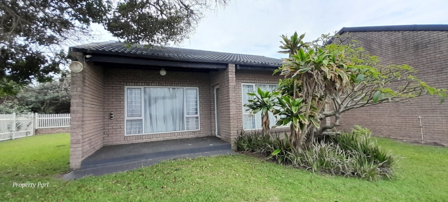 4 Bedroom Property for Sale in Oslo Beach KwaZulu-Natal
