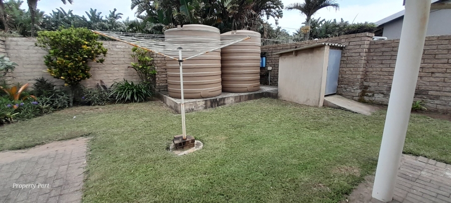 4 Bedroom Property for Sale in Oslo Beach KwaZulu-Natal