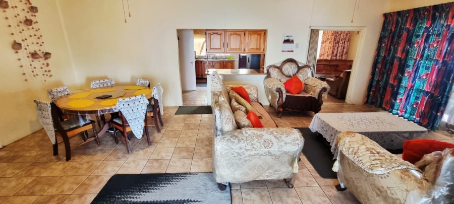 Bedroom Property for Sale in Lawrence Rocks KwaZulu-Natal