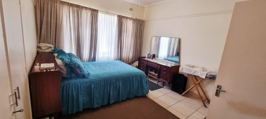  Bedroom Property for Sale in Lawrence Rocks KwaZulu-Natal
