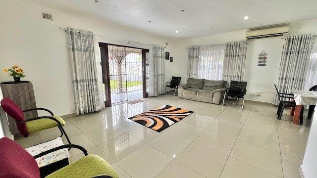 4 Bedroom Property for Sale in Uvongo KwaZulu-Natal