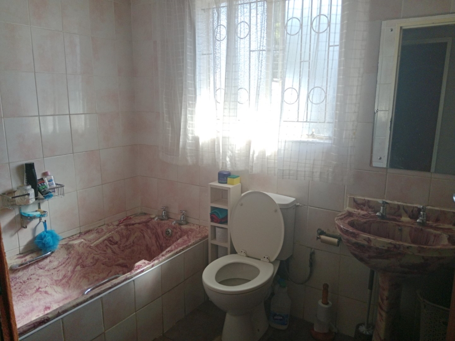 3 Bedroom Property for Sale in Orient Heights KwaZulu-Natal