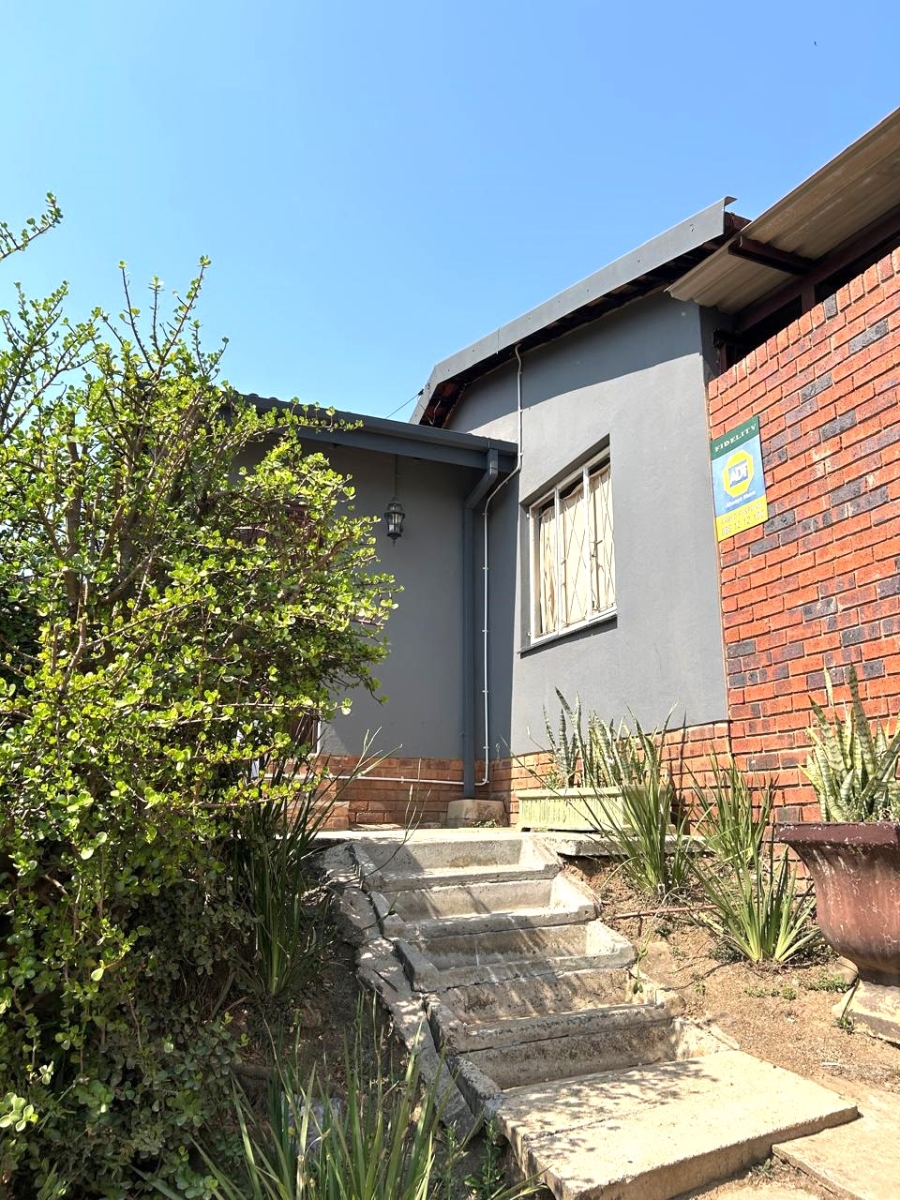 To Let 4 Bedroom Property for Rent in Raisethorpe KwaZulu-Natal
